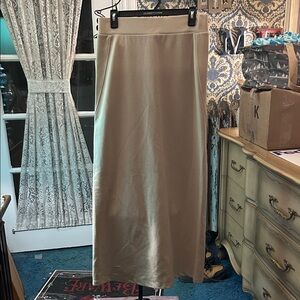 Chic Beige Maxi Skirt